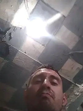 Wero4200 online show from April 12, 2026, 6:57 pm