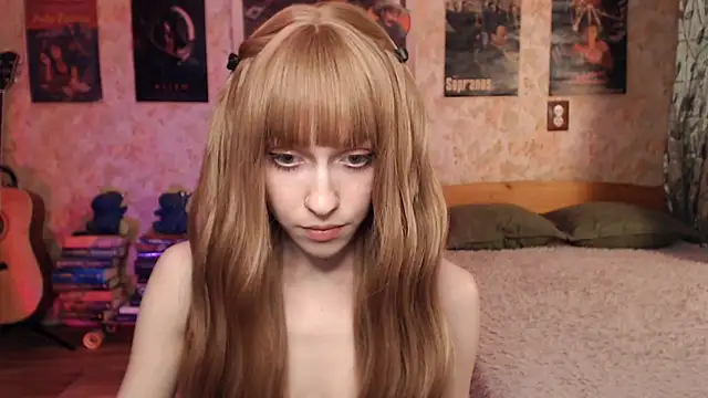 Friendly Ellie online show from December 5, 2025, 1:09 pm