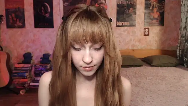 Friendly Ellie online show from February 20, 2026, 1:22 pm