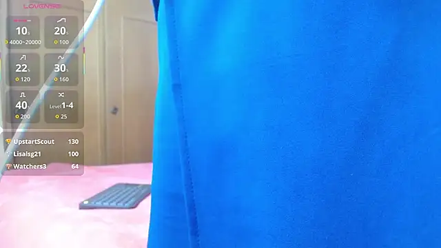 Snapshot of ISABEEL_SOFIA01 chatting on February 6, 2026, 12:52 pm ISABEEL SOFIA01 online show from February 6, 2026, 12:52 pm