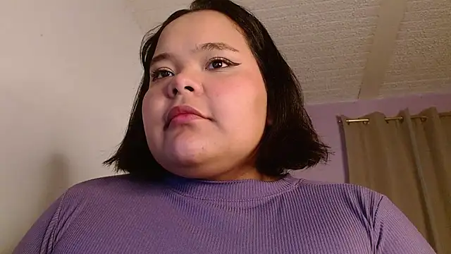 sexychubby    online show from February 9, 2026, 9:52 pm