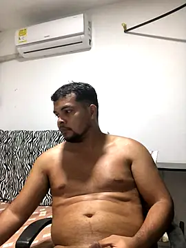 Snapshot of ElsecretodeBruno chatting on November 18, 2025, 12:16 am ElsecretodeBruno online show from November 18, 2025, 12:16 am