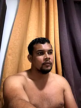 Snapshot of ElsecretodeBruno chatting on November 29, 2025, 3:20 am ElsecretodeBruno online show from November 29, 2025, 3:20 am