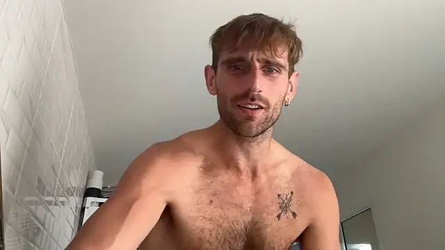 lukegunn online show from December 25, 2024, 11:10 pm