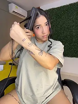 Amandanauty online show from December 14, 2025, 7:25 am