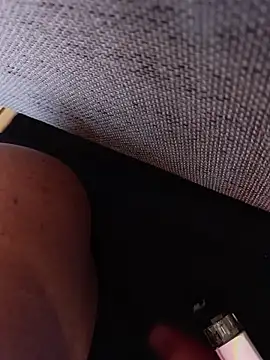 Snapshot of MissLMrJ chatting on February 20, 2026, 10:27 am MissLMrJ online show from February 20, 2026, 10:27 am