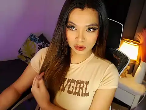 MajesticKitana online show from April 3, 2026, 4:10 am