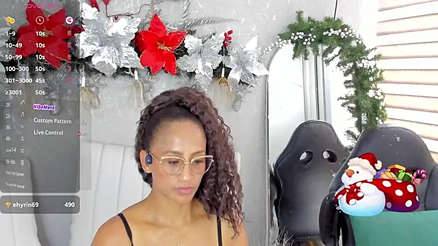 EmmaFerrary online show from December 2, 2025, 6:36 pm