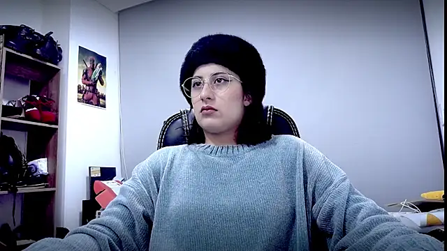 Scarlett Sen online show from April 15, 2026, 2:35 pm