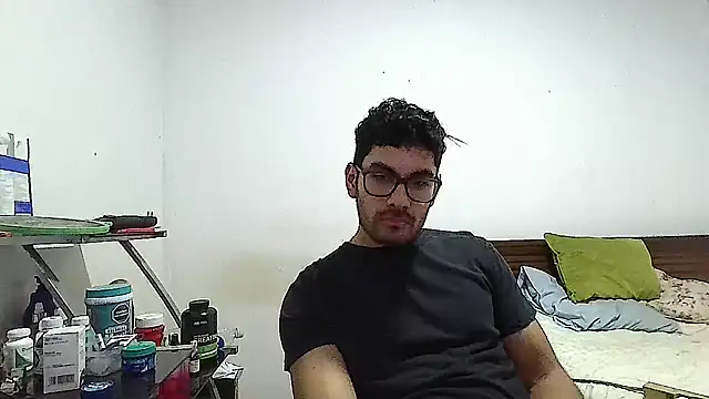 Snapshot of x-sebastian chatting on December 1, 2024, 11:47 pm x-sebastian online show from December 1, 2024, 11:47 pm