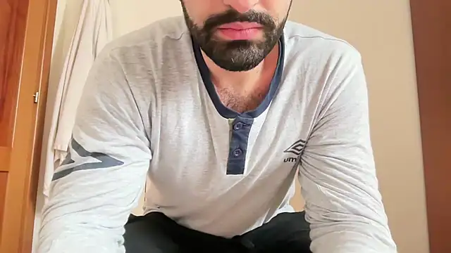 tuttizie online show from January 13, 2026, 9:47 am