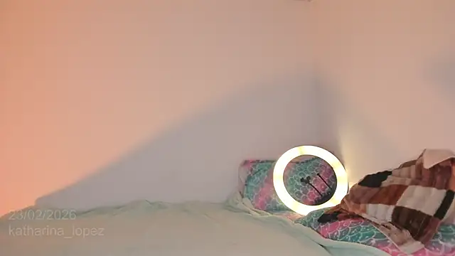 Snapshot of Katharina_Lopez chatting on February 24, 2026, 12:08 am Katharina Lopez online show from February 24, 2026, 12:08 am