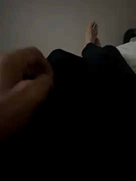 MAHKE12 online show from November 3, 2025, 8:43 pm