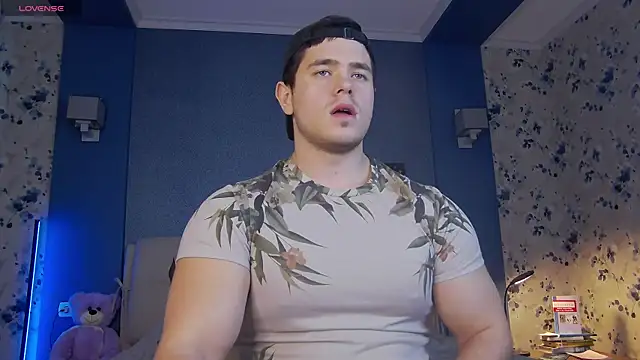 Snapshot of Arilas_ chatting on December 7, 2024, 10:45 am Arilas online show from December 7, 2024, 10:45 am