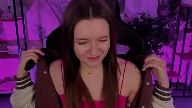 JennyDens online show from December 21, 2024, 9:12 am