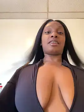 cyn1008 online show from December 8, 2024, 6:50 pm