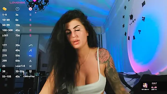 MichelleSwanX online show from September 26, 2025, 6:12 pm