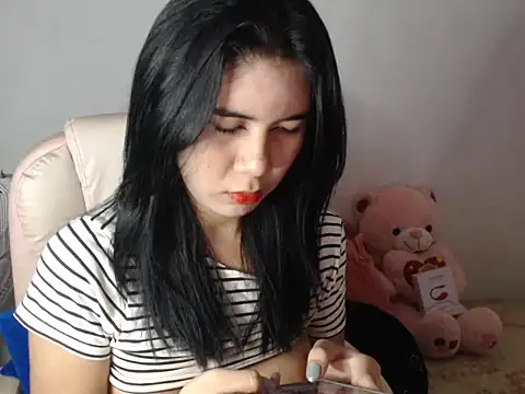 TransPetite1 online show from February 2, 2026, 1:59 am