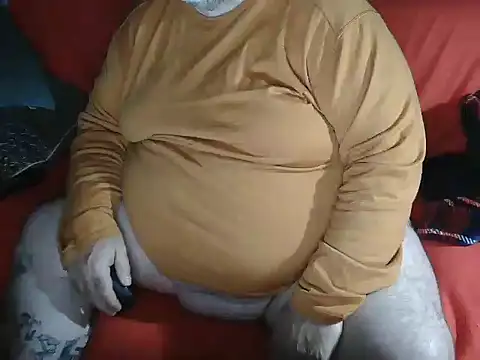 onkelgrau65 online show from November 4, 2025, 8:52 pm