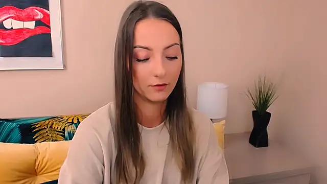 NatalieSexy online show from May 13, 2026, 6:11 am
