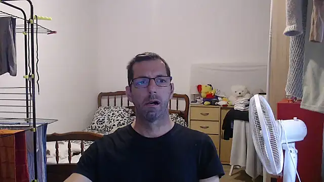 steph19x5 online show from September 14, 2025, 8:13 am