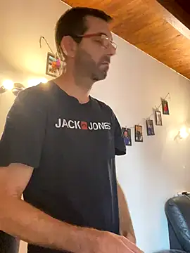 steph19x5 online show from October 17, 2025, 7:11 am