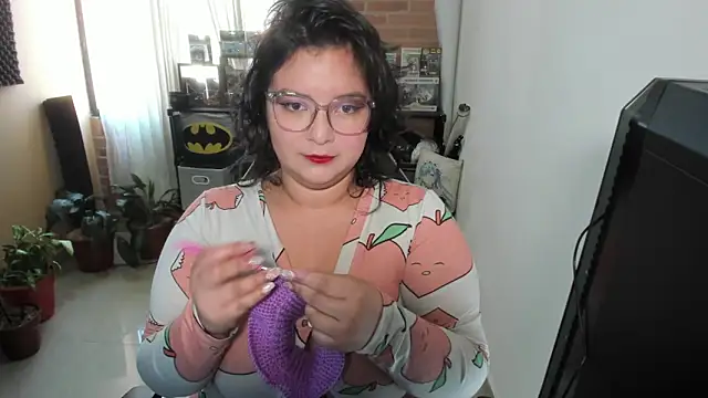 aika-dreams online show from September 14, 2025, 12:26 pm