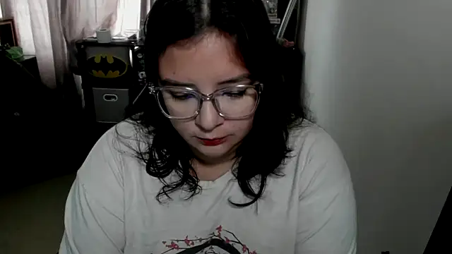 aika-dreams online show from January 14, 2026, 3:28 pm