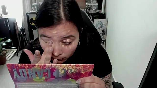 aika-dreams online show from March 18, 2026, 1:36 pm