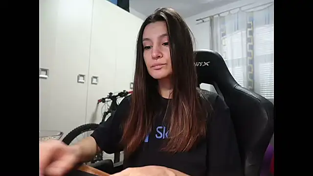 Snapshot of GodlyTheia chatting on December 11, 2024, 11:51 am GodlyTheia online show from December 11, 2024, 11:51 am