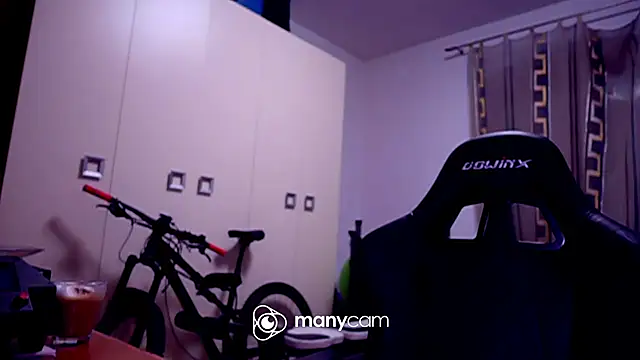 Snapshot of GodlyTheia chatting on February 21, 2025, 10:04 pm GodlyTheia online show from February 21, 2025, 10:04 pm