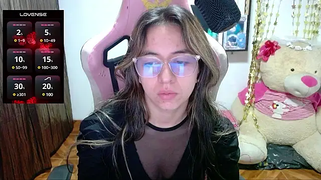 Maggie Fox3 online show from February 26, 2025, 2:26 am