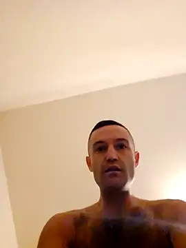 enricso online show from November 11, 2025, 10:48 am