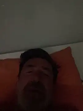 maxximere online show from April 12, 2026, 1:43 am