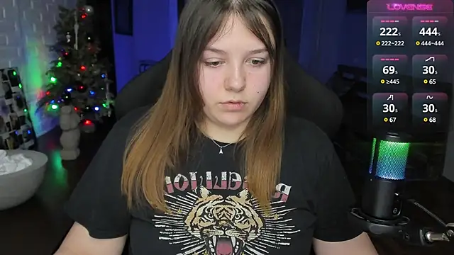 XNirvanaX online show from January 9, 2025, 1:29 am