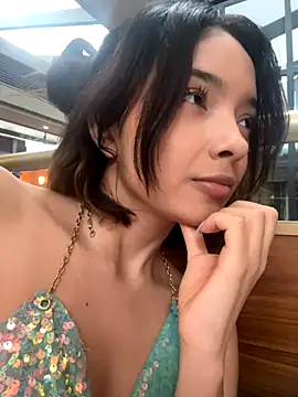 Snapshot of Irina_Grant chatting on December 6, 2024, 8:40 pm Irina Grant online show from December 6, 2024, 8:40 pm