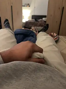 Snapshot of alex21017 chatting on March 5, 2025, 5:50 am alex21017 online show from March 5, 2025, 5:50 am