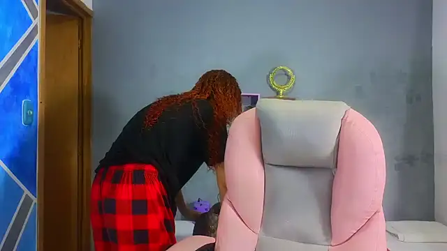 SexyLeilaa online show from February 7, 2025, 12:42 am