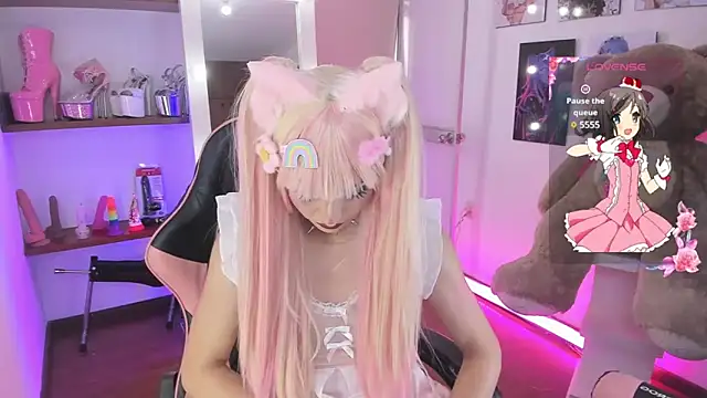 alessandrathedoll online show from January 6, 2025, 5:59 pm