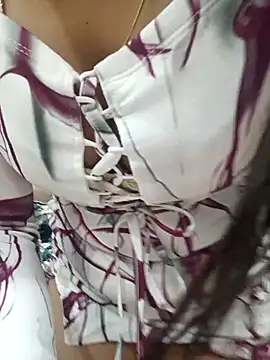 Beautiful xxo online show from February 12, 2026, 4:35 pm