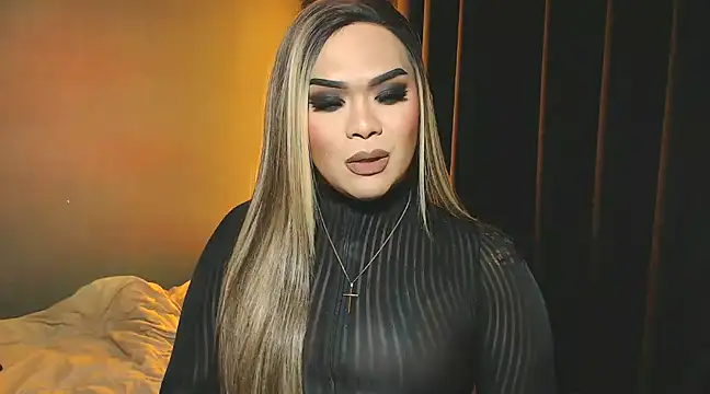 Snapshot of VictoriaEliz chatting on December 20, 2024, 10:43 pm VictoriaEliz online show from December 20, 2024, 10:43 pm