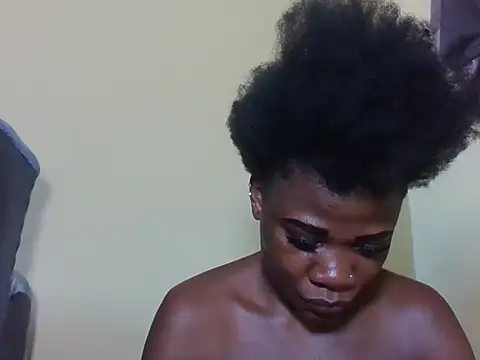 Sweetbaby004 online show from March 4, 2026, 4:51 am