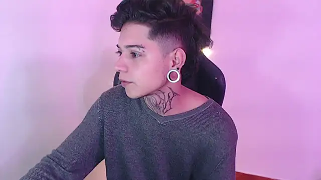 Snapshot of saad_man chatting on December 30, 2024, 8:10 am saad man online show from December 30, 2024, 8:10 am