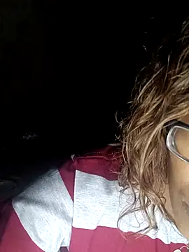 LunaRai online show from March 5, 2025, 5:39 pm