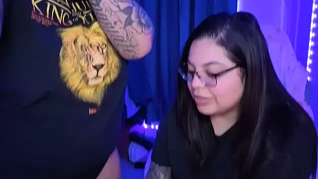 drizzypeach602 online show from January 12, 2026, 6:51 am