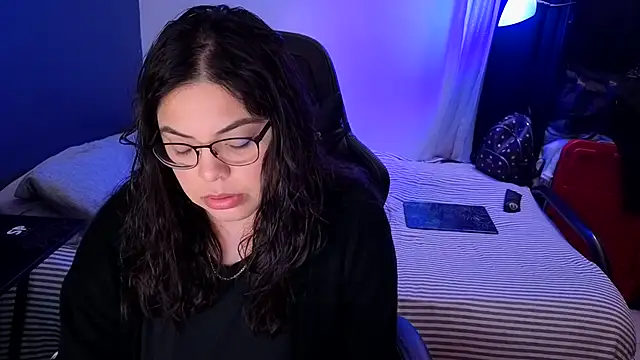 drizzypeach602 online show from February 13, 2026, 3:57 am