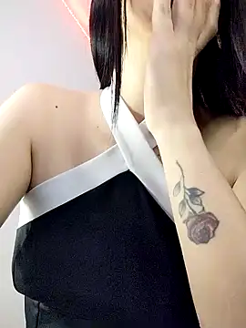 Amira Milker online show from February 1, 2025, 4:22 pm