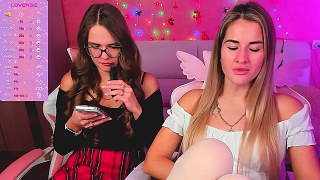 ivannatompsonnn online show from November 3, 2025, 6:03 am