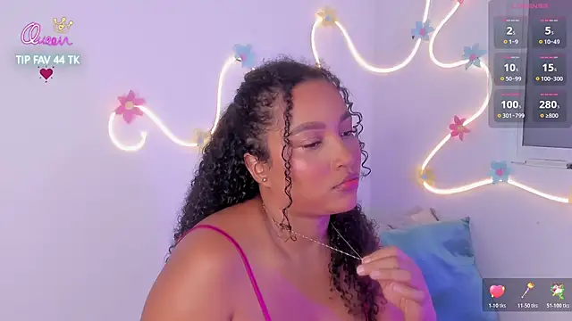 cloe 25 online show from April 27, 2026, 2:09 am