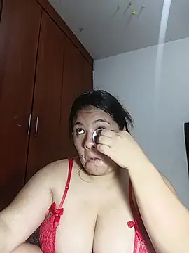 Snapshot of Van3orgasm4me chatting on October 19, 2025, 8:20 pm Van3orgasm4me online show from October 19, 2025, 8:20 pm